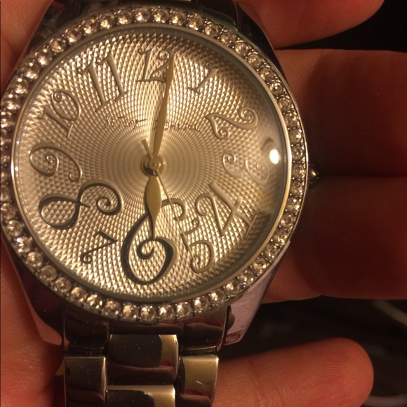 Watch - Picture 2 of 2